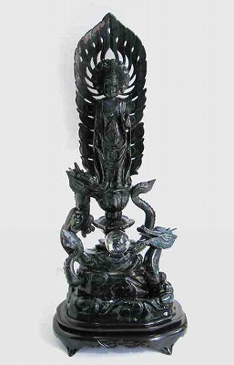 青虎眼石龍頭観音（総光背）